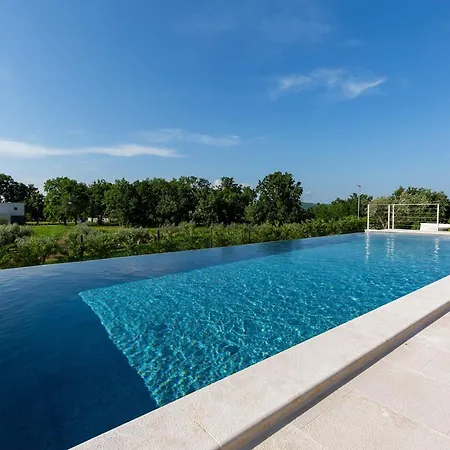 Faloniga With Pool And View In Vizinada Vranje Selo